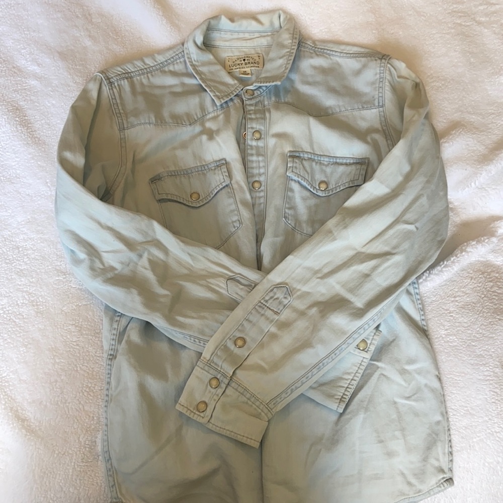 Chambray button up with Pearl Snap buttons